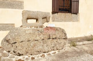 CASA CON PATIO EN VENTA EN SAN MIGUEL DEL CORJENA