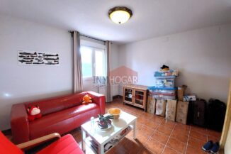 INMHOGAR VENDE CHALET EN URBANIZACIÓN EN MAELLO