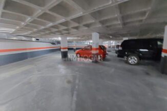 PLAZA DE PARKING EN EL EDIFICIO DEL TEJAR