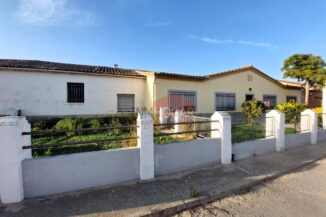 VIVIENDA CON TERRENO EN MAMBLAS 05298 29